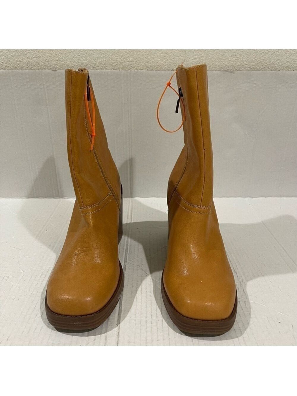 Women’s Sun Stone Brown Faux Leather Heel Boots Size 11 US! - Picture 8 of 8